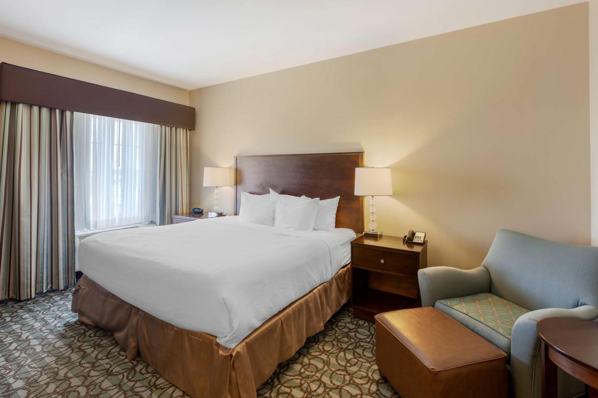 Best Western Plus Walkerton Hotel & Conference Centre Bagian luar foto