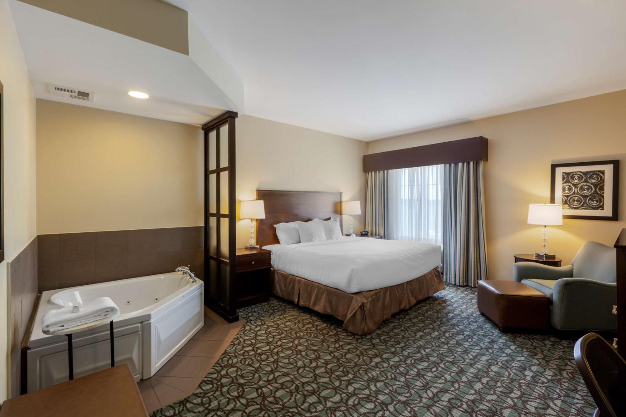 Best Western Plus Walkerton Hotel & Conference Centre Bagian luar foto