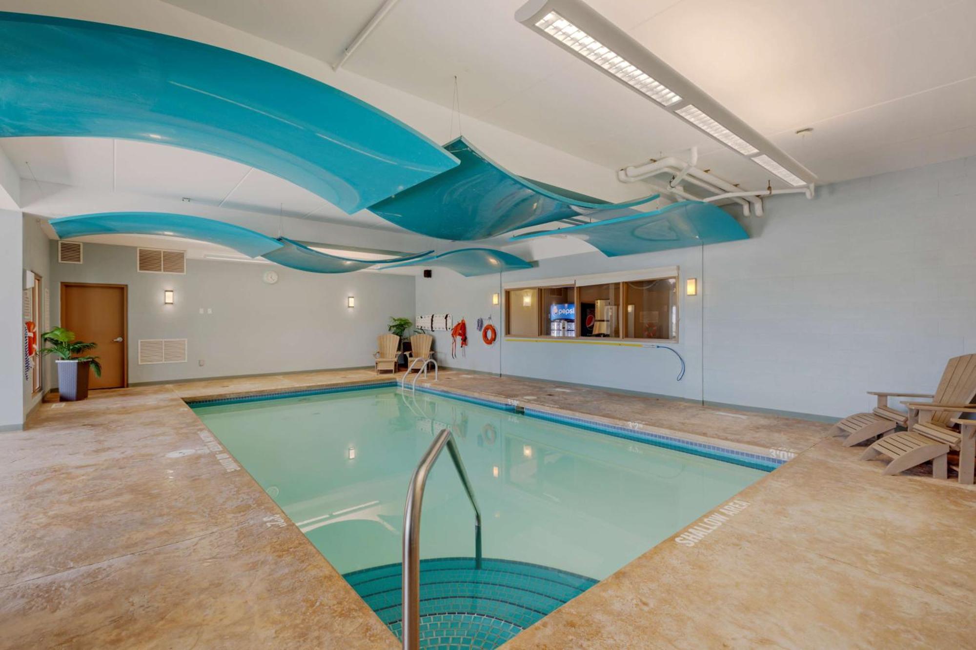 Best Western Plus Walkerton Hotel & Conference Centre Bagian luar foto