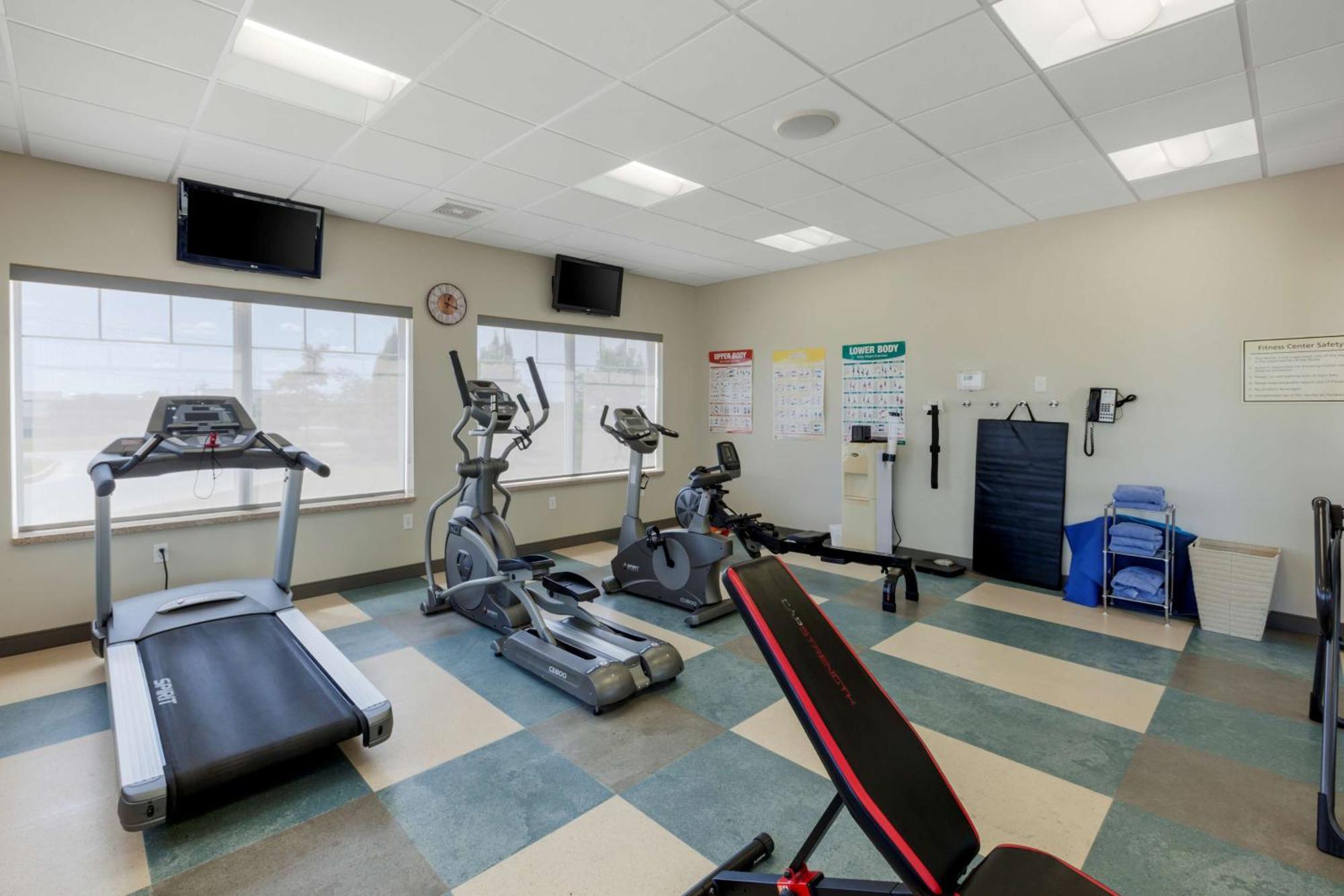 Best Western Plus Walkerton Hotel & Conference Centre Bagian luar foto